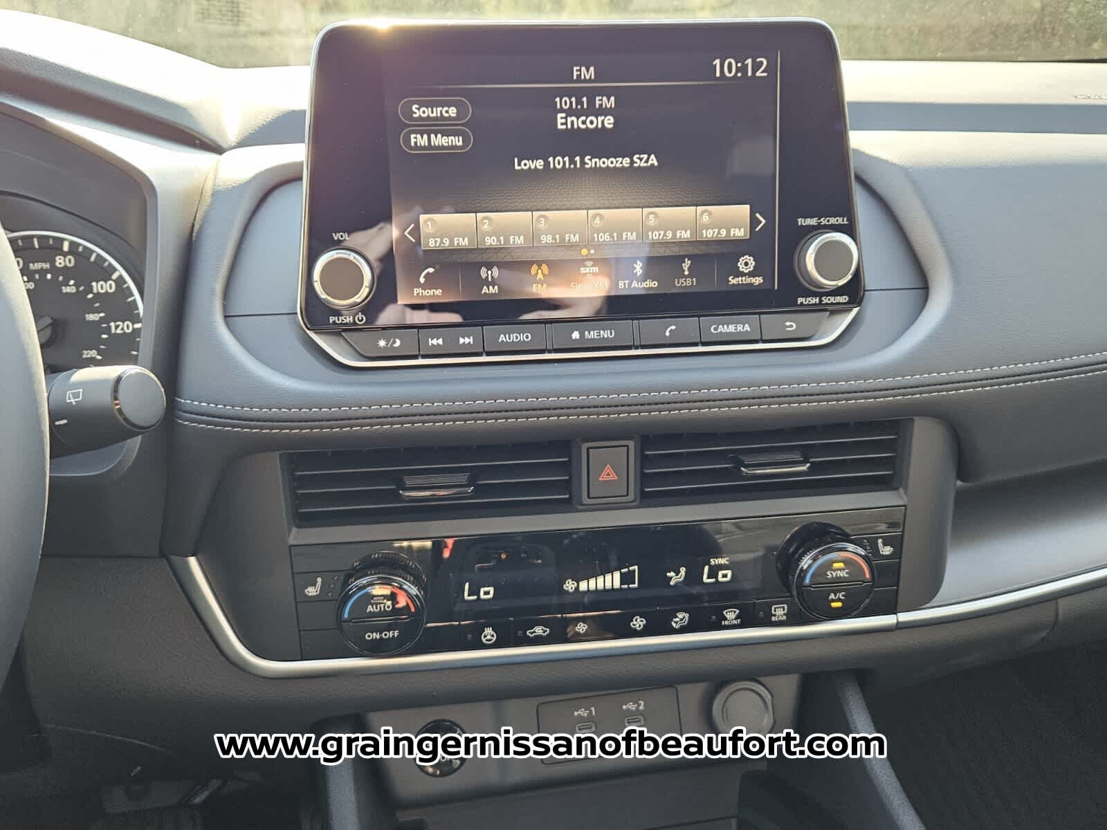 2026 Nissan Rogue Dark Armor