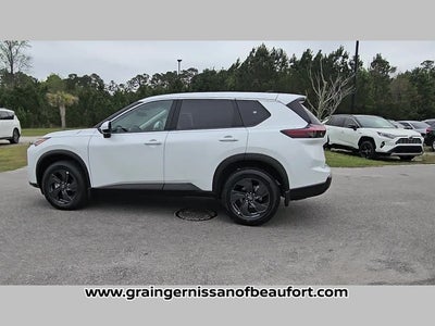 2026 Nissan Rogue SV