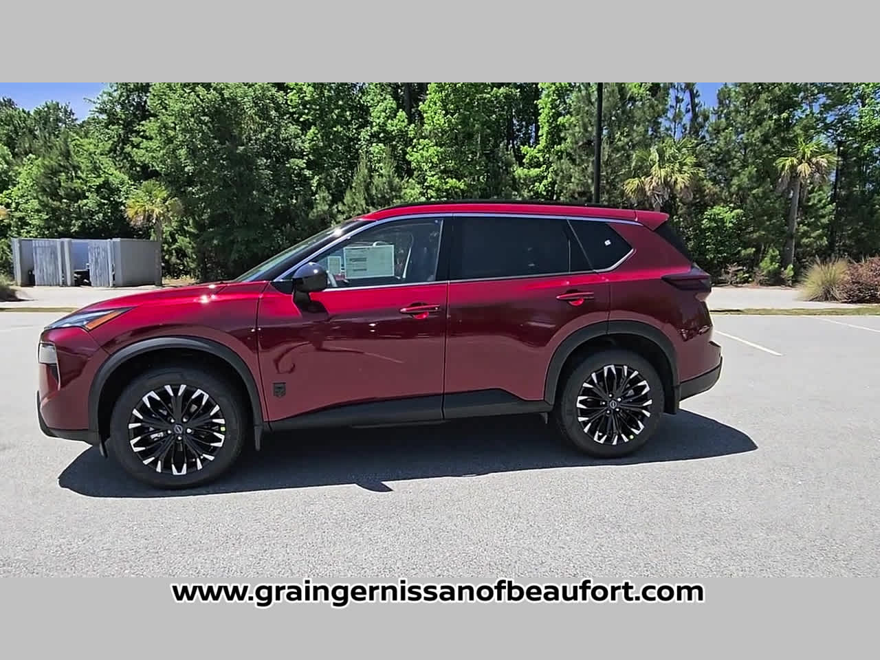 2026 Nissan Rogue Dark Armor
