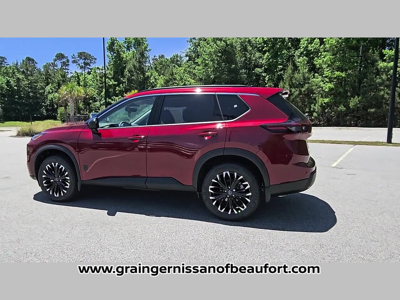 2026 Nissan Rogue Dark Armor