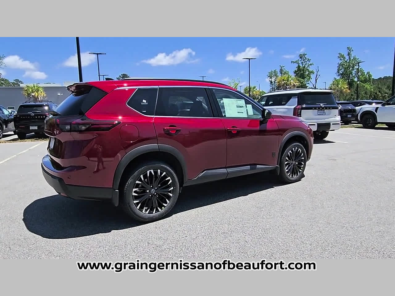 2026 Nissan Rogue Dark Armor