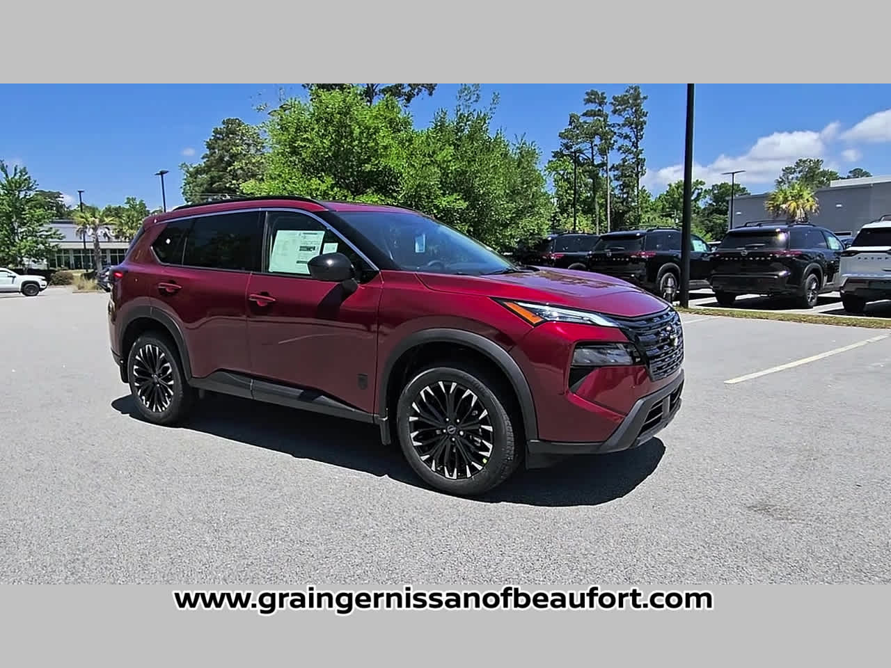 2026 Nissan Rogue Dark Armor