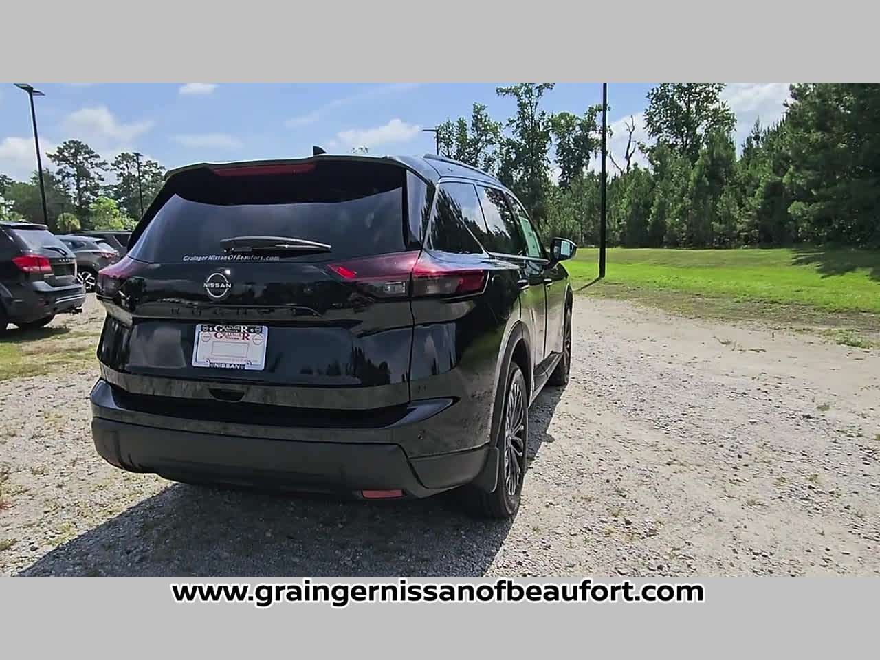 2026 Nissan Rogue Dark Armor