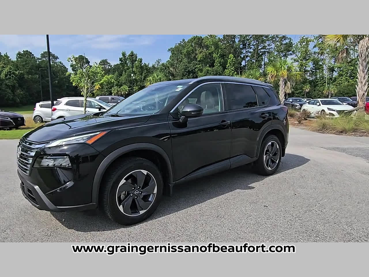 2024 Nissan Rogue SV