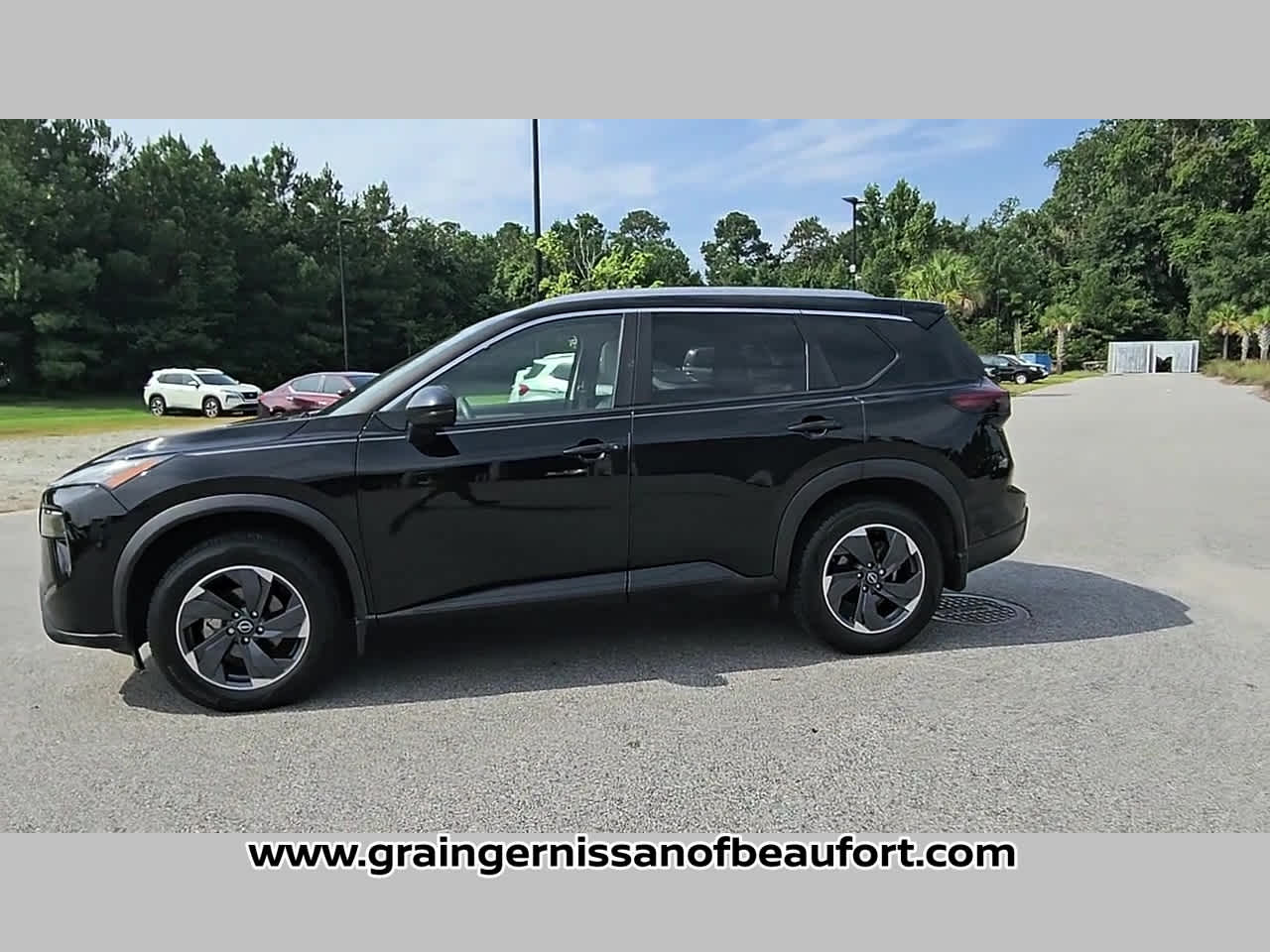 2024 Nissan Rogue SV