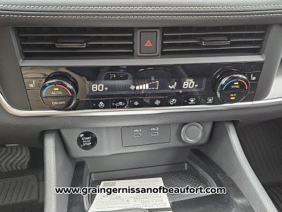 2026 Nissan Rogue SV