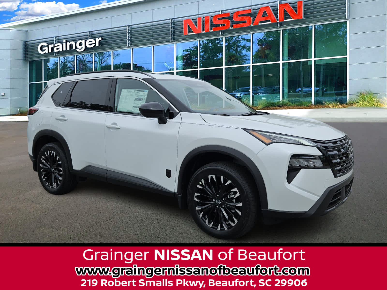 2026 Nissan Rogue Dark Armor