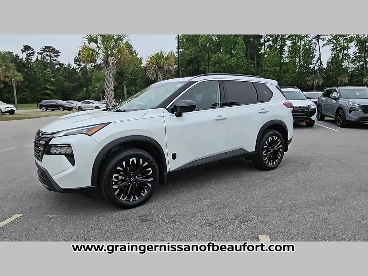 2026 Nissan Rogue Dark Armor