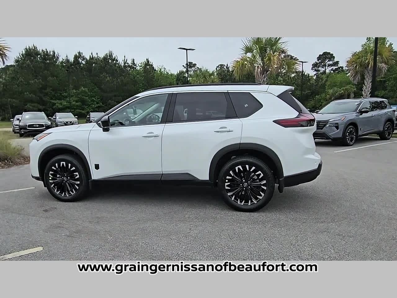 2026 Nissan Rogue Dark Armor