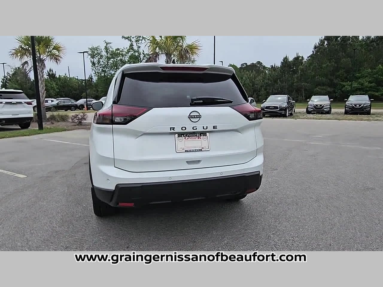 2026 Nissan Rogue Dark Armor