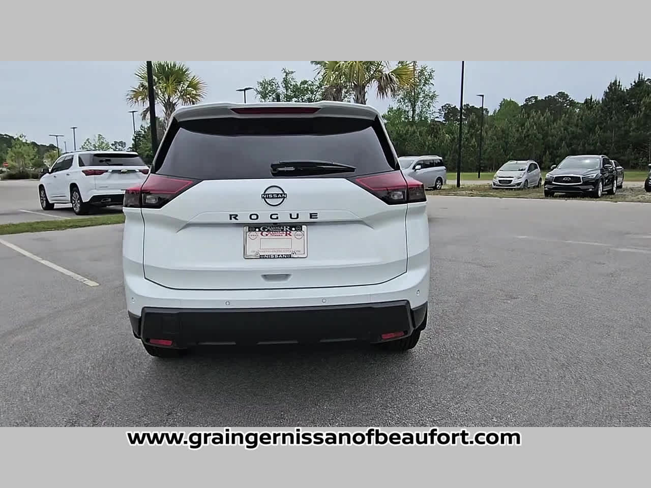 2026 Nissan Rogue Dark Armor