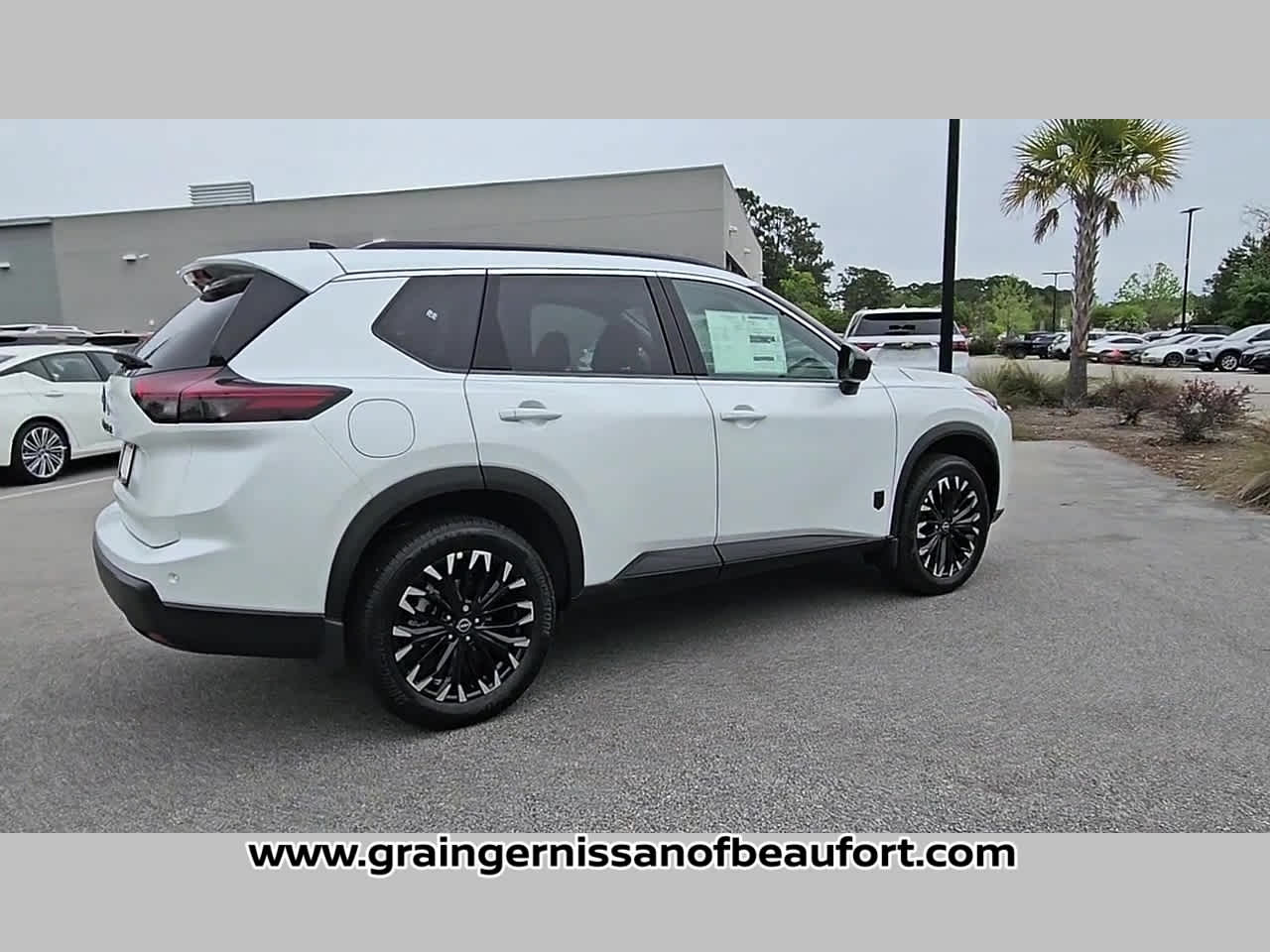 2026 Nissan Rogue Dark Armor