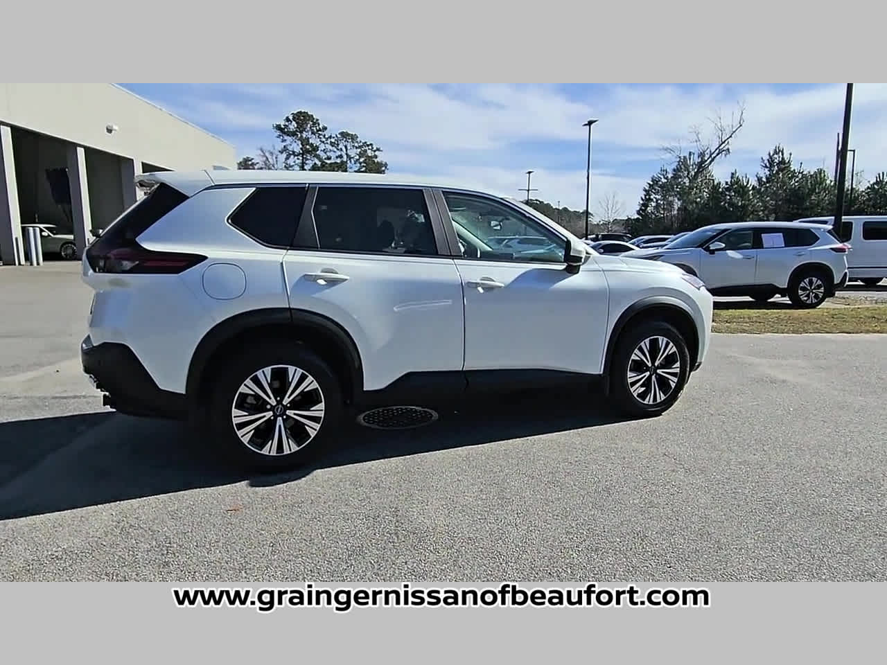 2023 Nissan Rogue SV