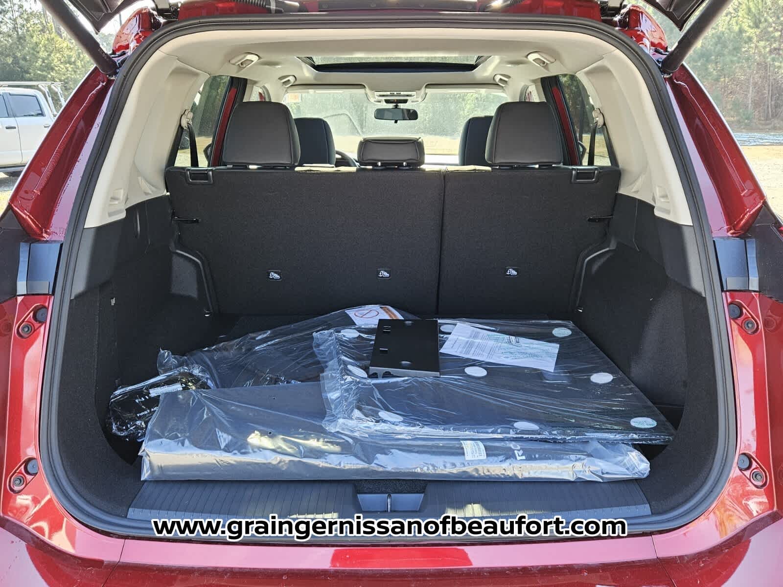 2026 Nissan Rogue Dark Armor