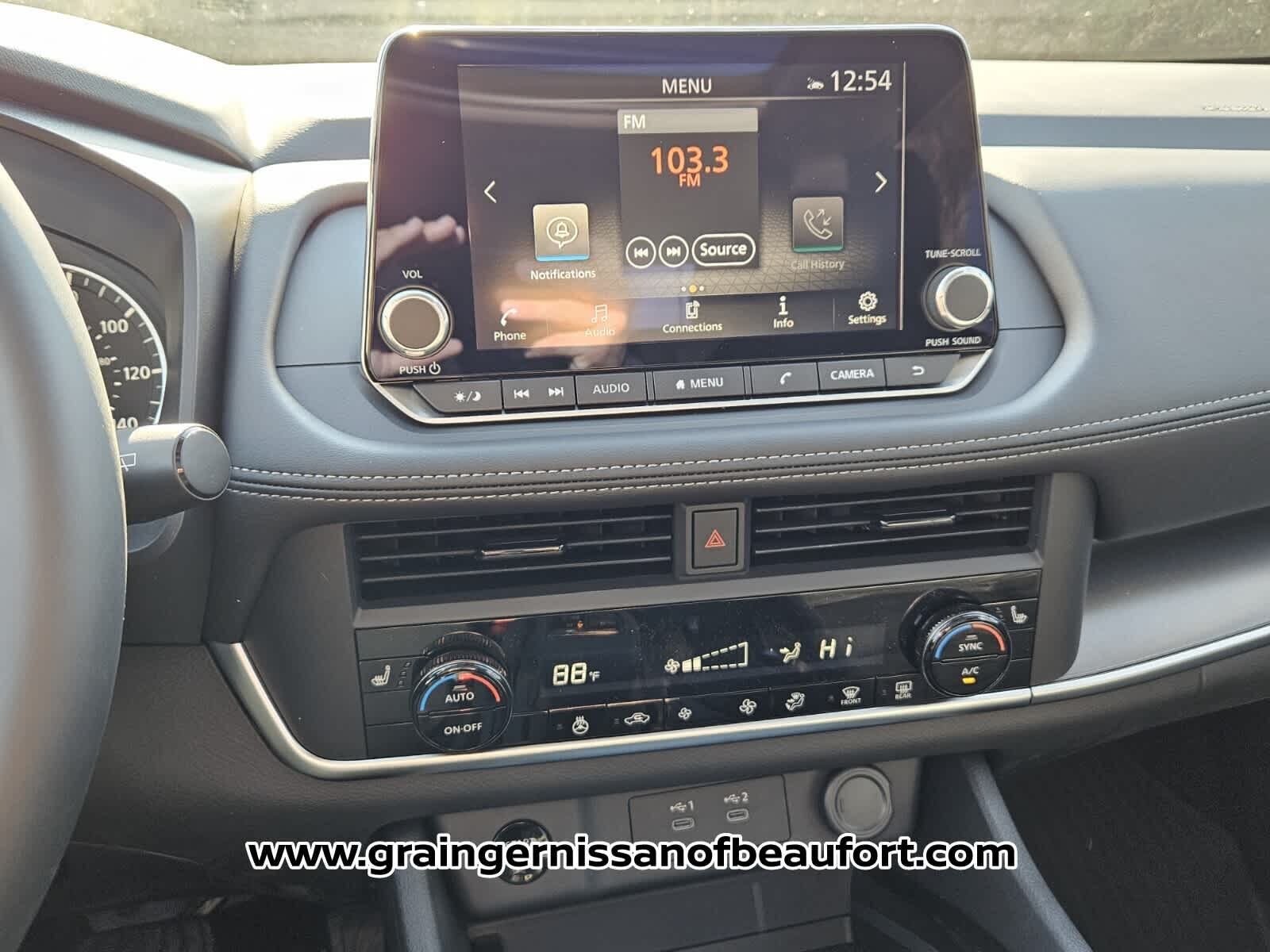 2026 Nissan Rogue Dark Armor