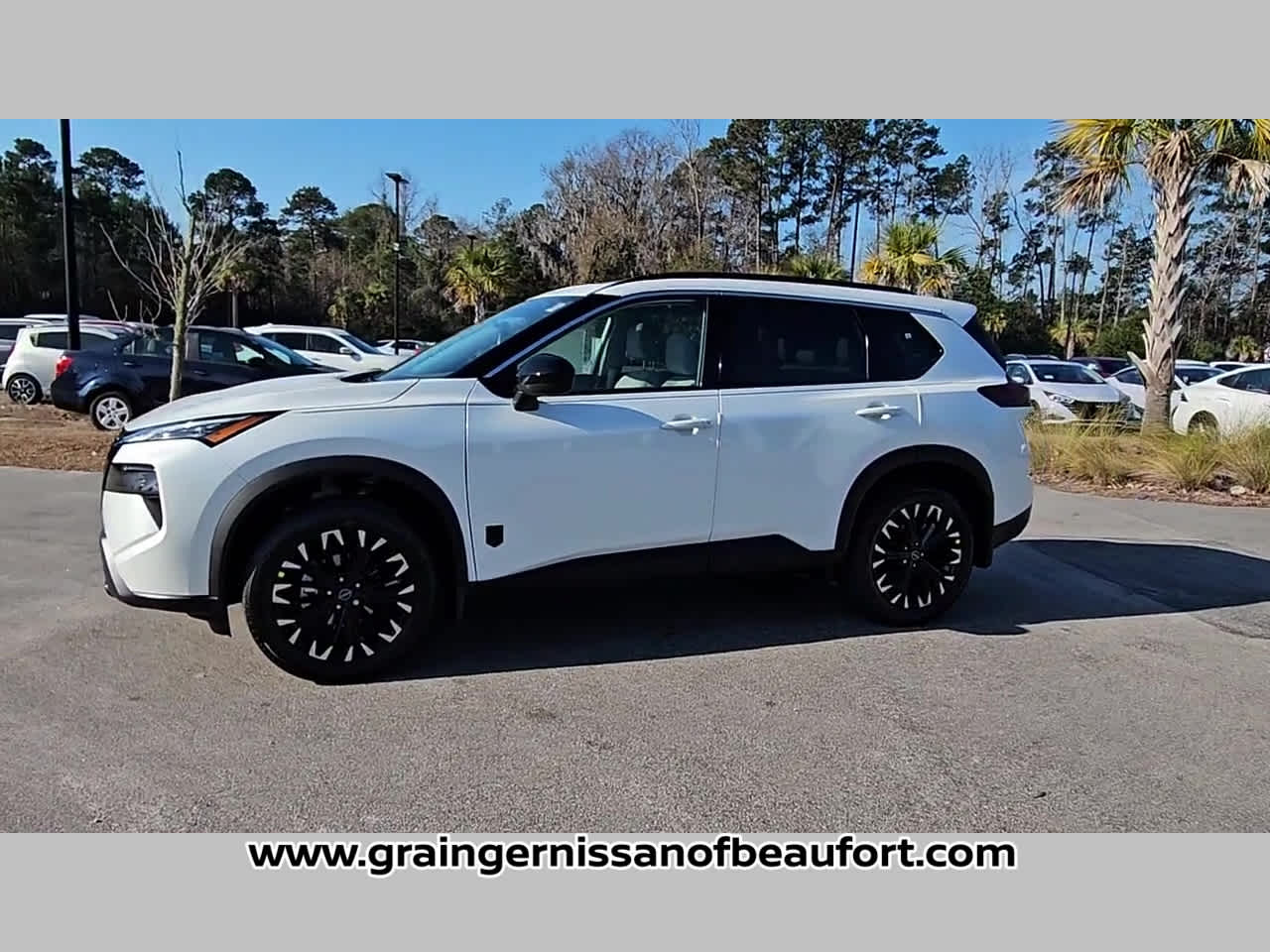 2026 Nissan Rogue Dark Armor