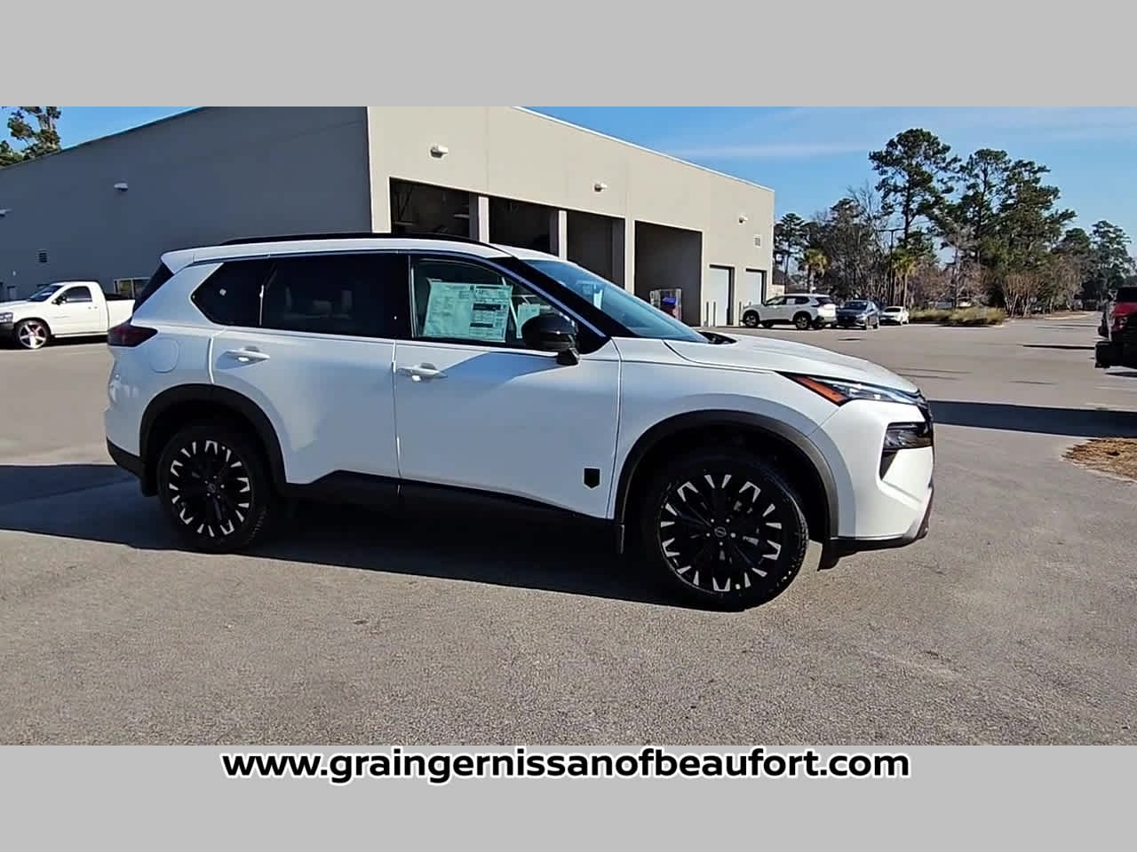 2026 Nissan Rogue Dark Armor