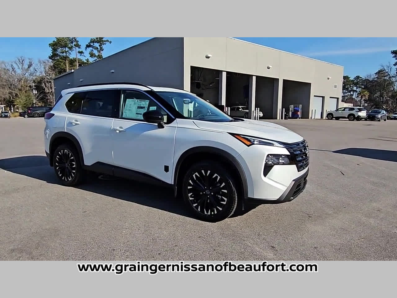 2026 Nissan Rogue Dark Armor