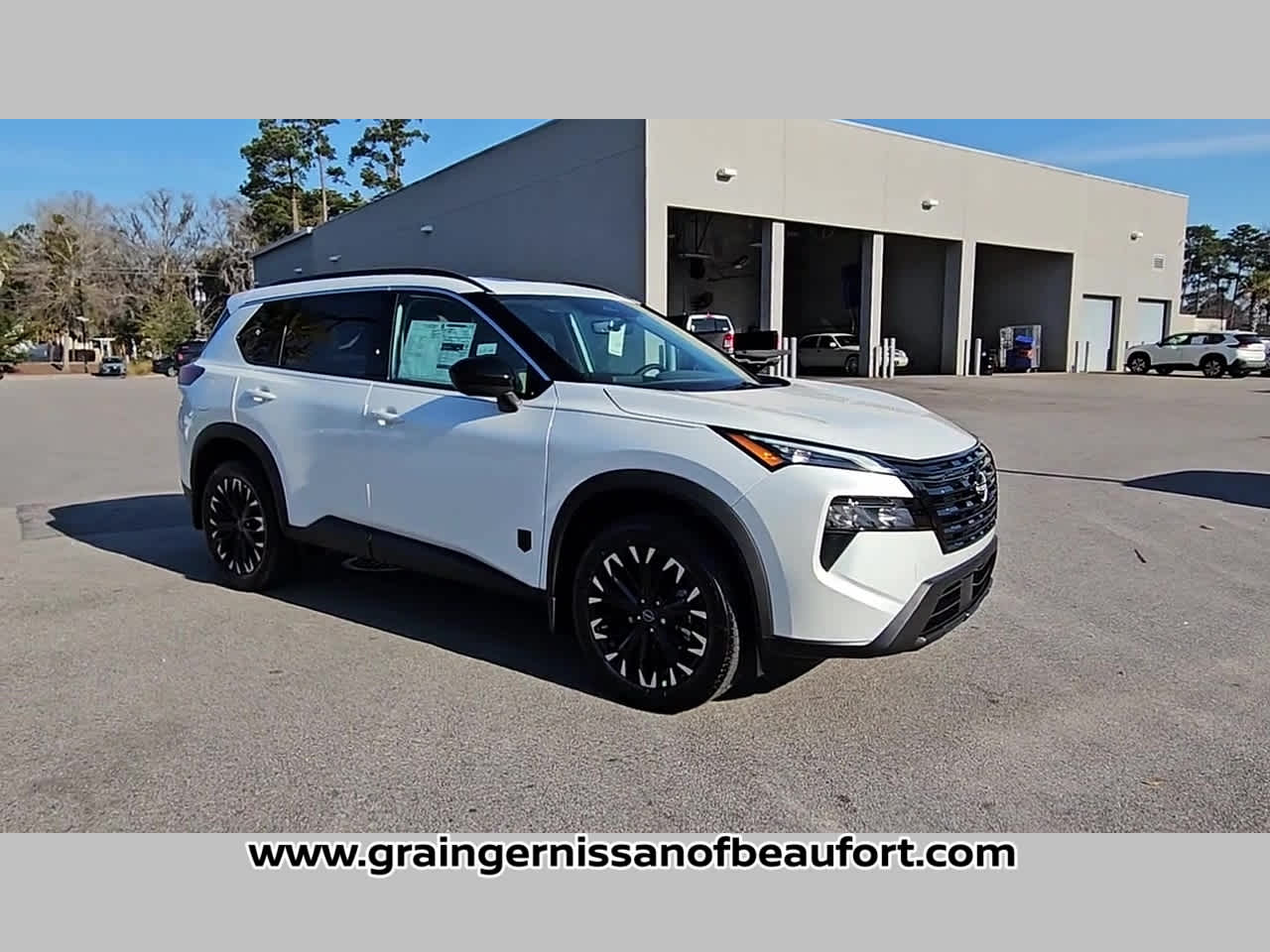 2026 Nissan Rogue Dark Armor