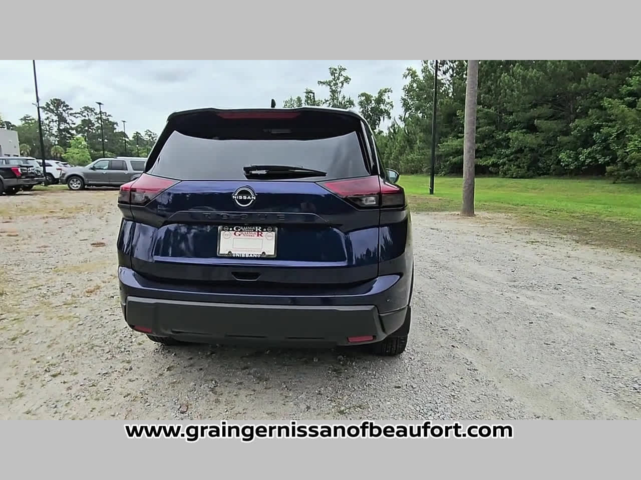 2026 Nissan Rogue Dark Armor
