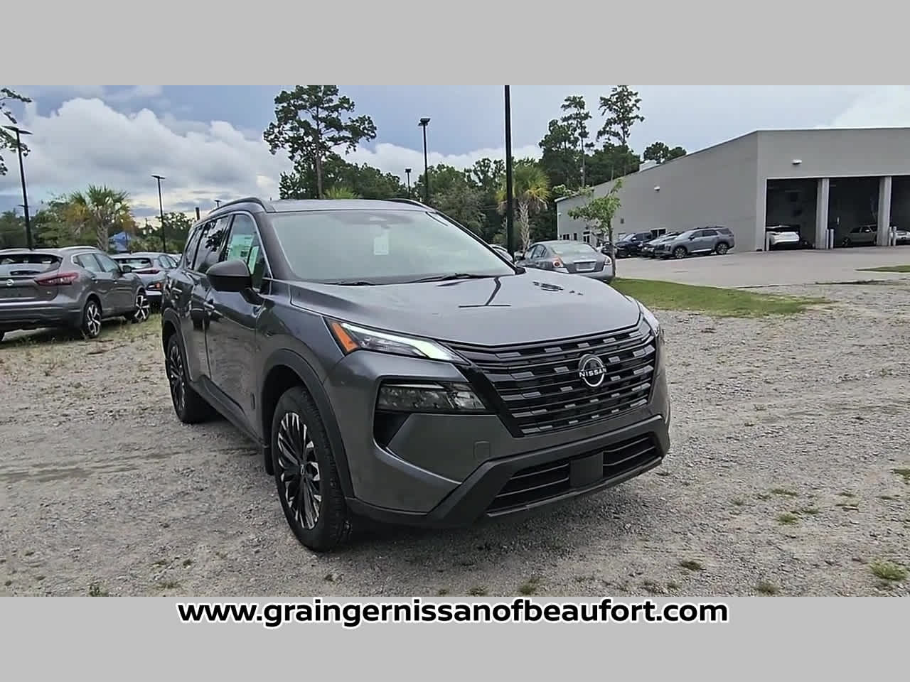 2026 Nissan Rogue Dark Armor