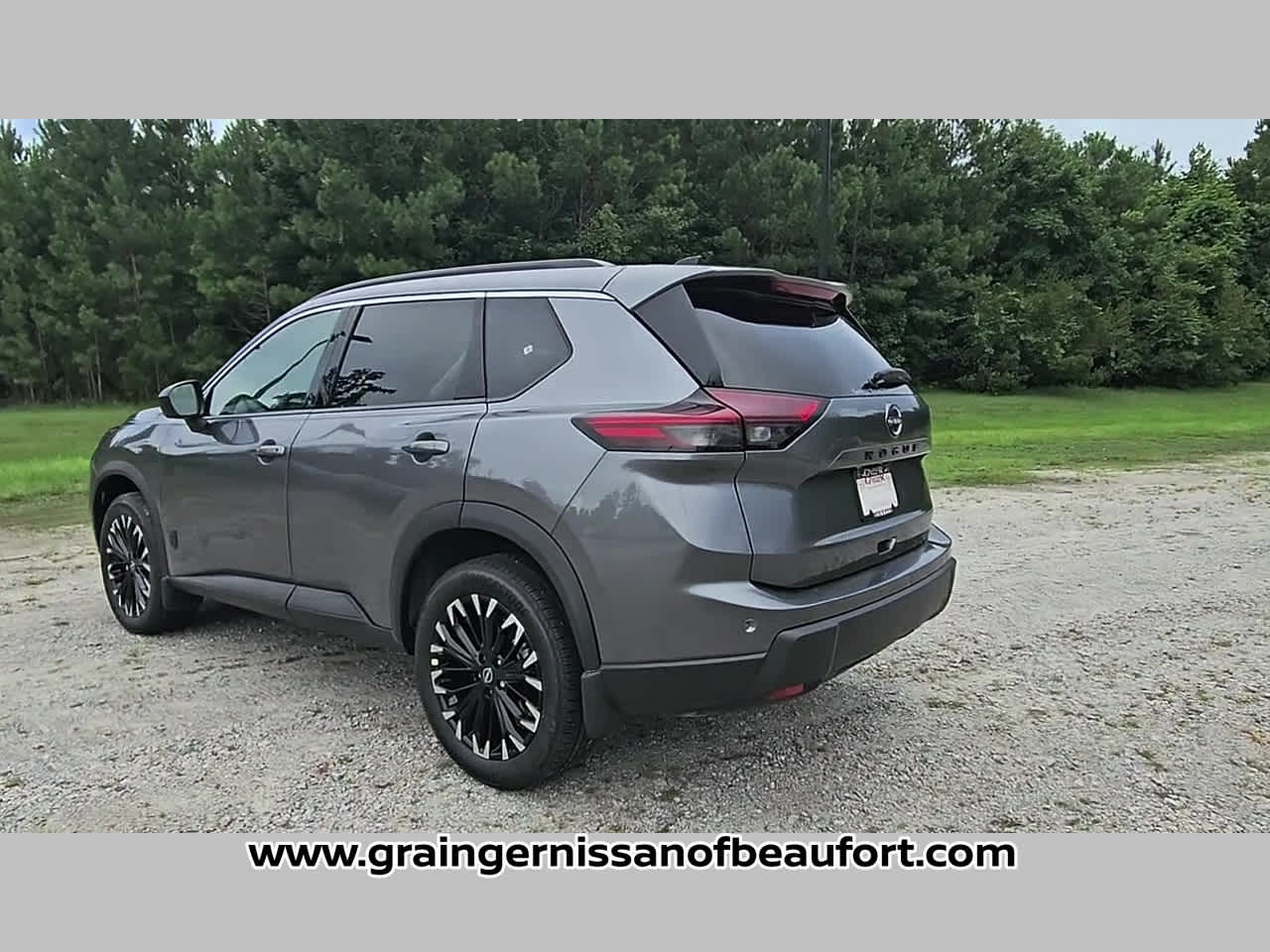 2026 Nissan Rogue Dark Armor