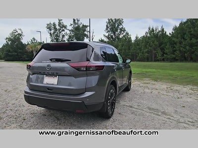 2026 Nissan Rogue Dark Armor