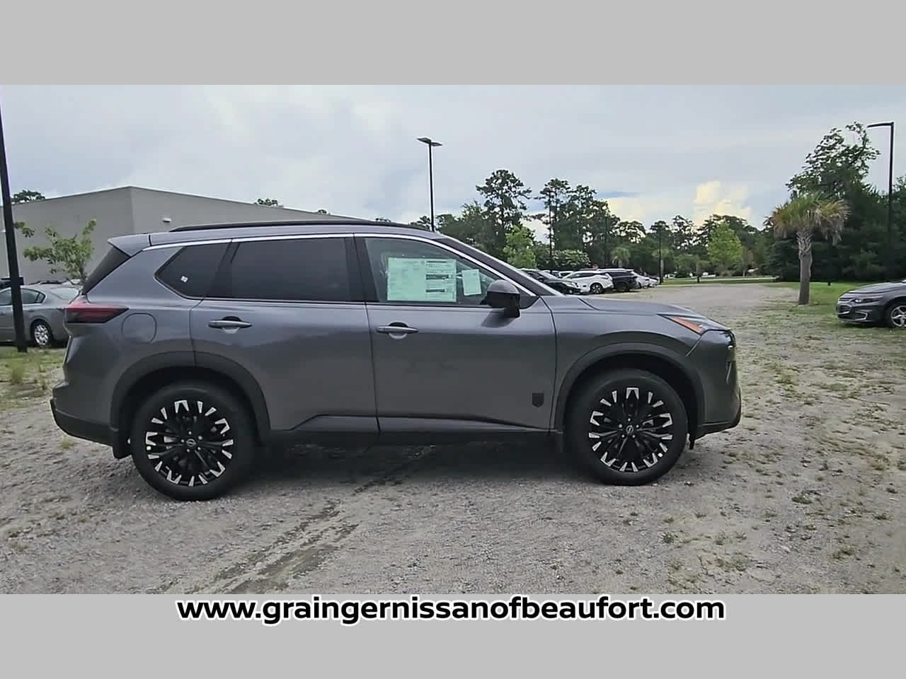 2026 Nissan Rogue Dark Armor