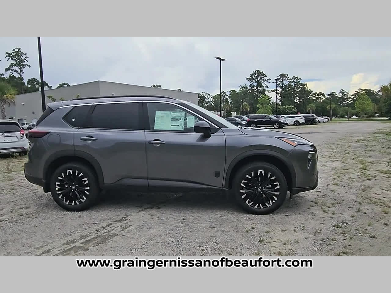 2026 Nissan Rogue Dark Armor