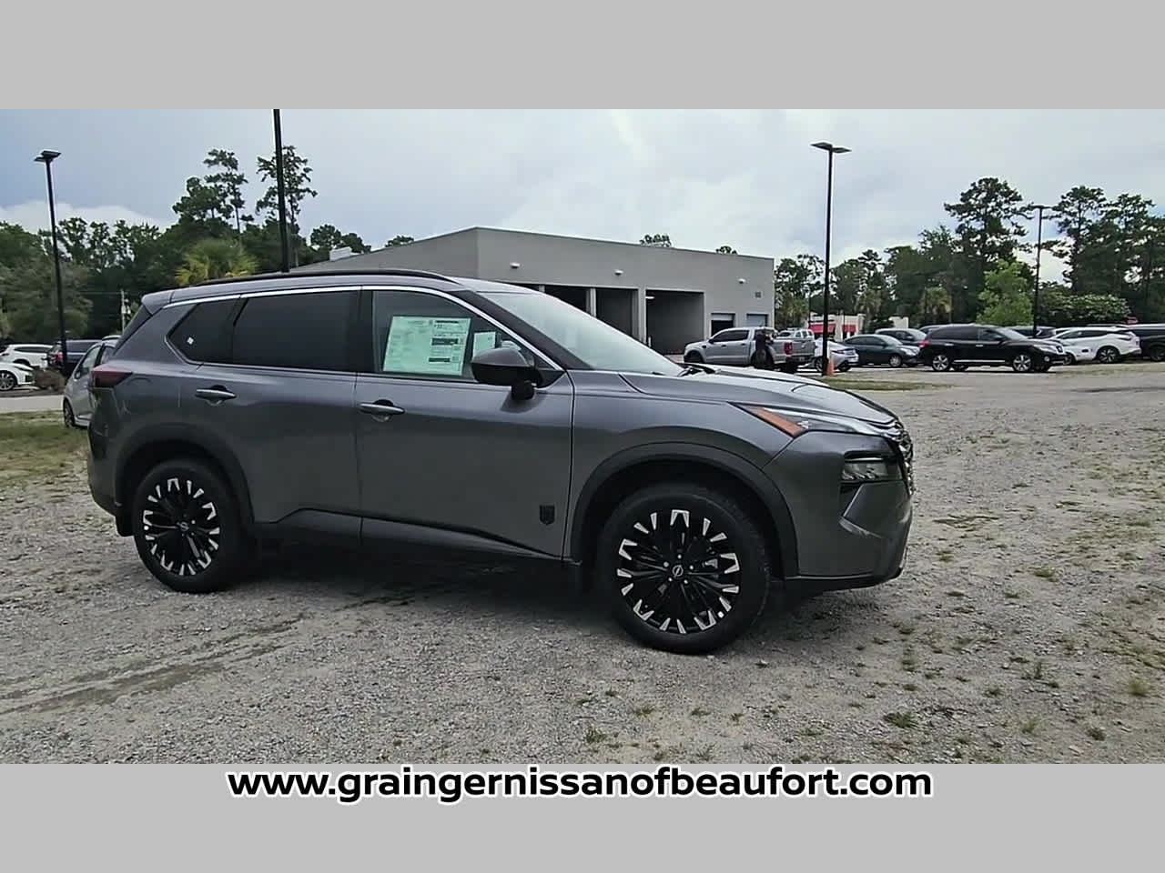 2026 Nissan Rogue Dark Armor
