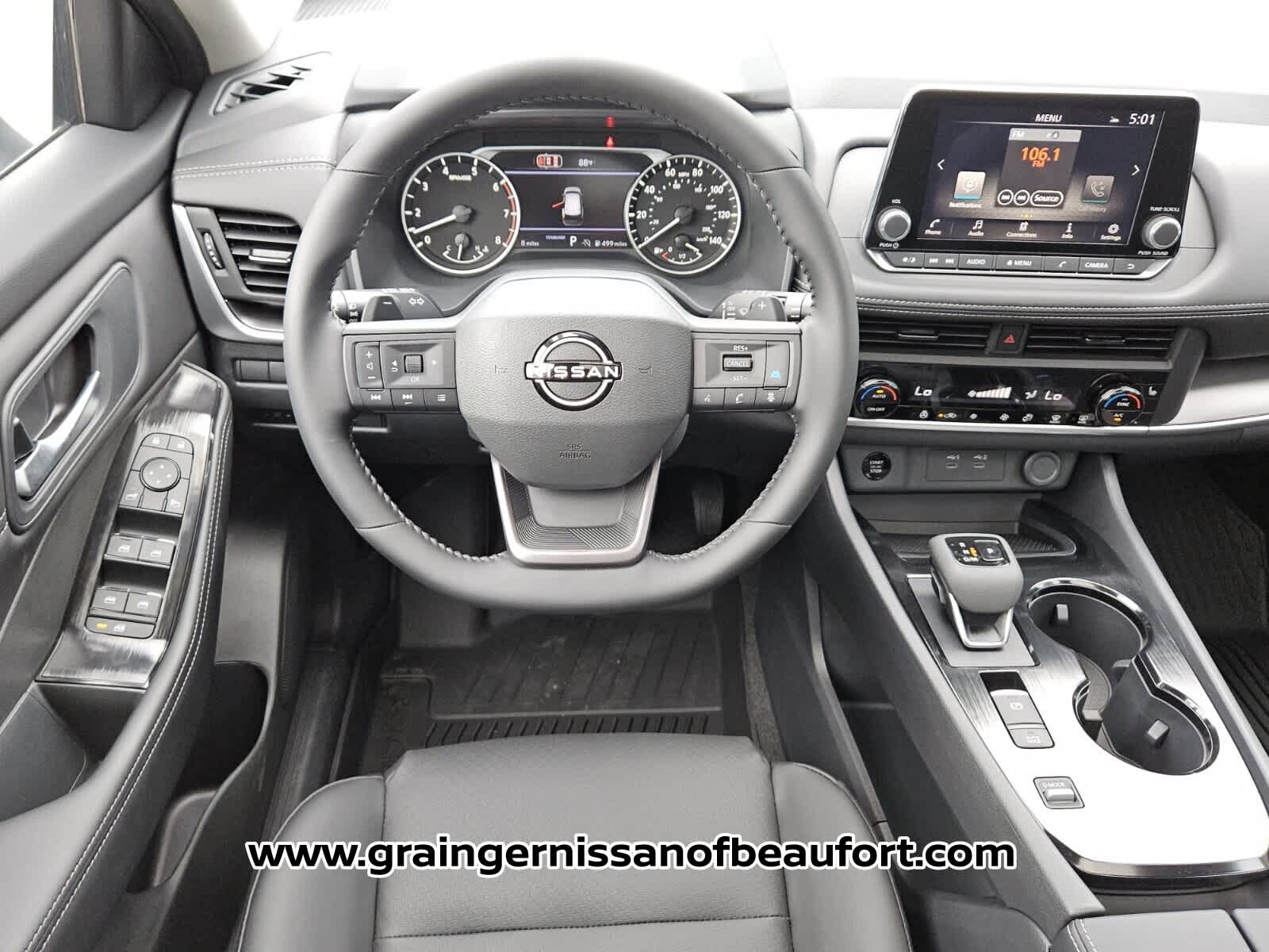 2026 Nissan Rogue Dark Armor