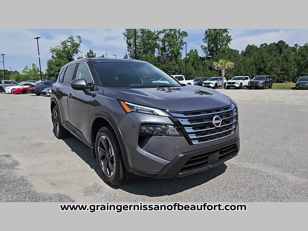 2025 Nissan Rogue SV