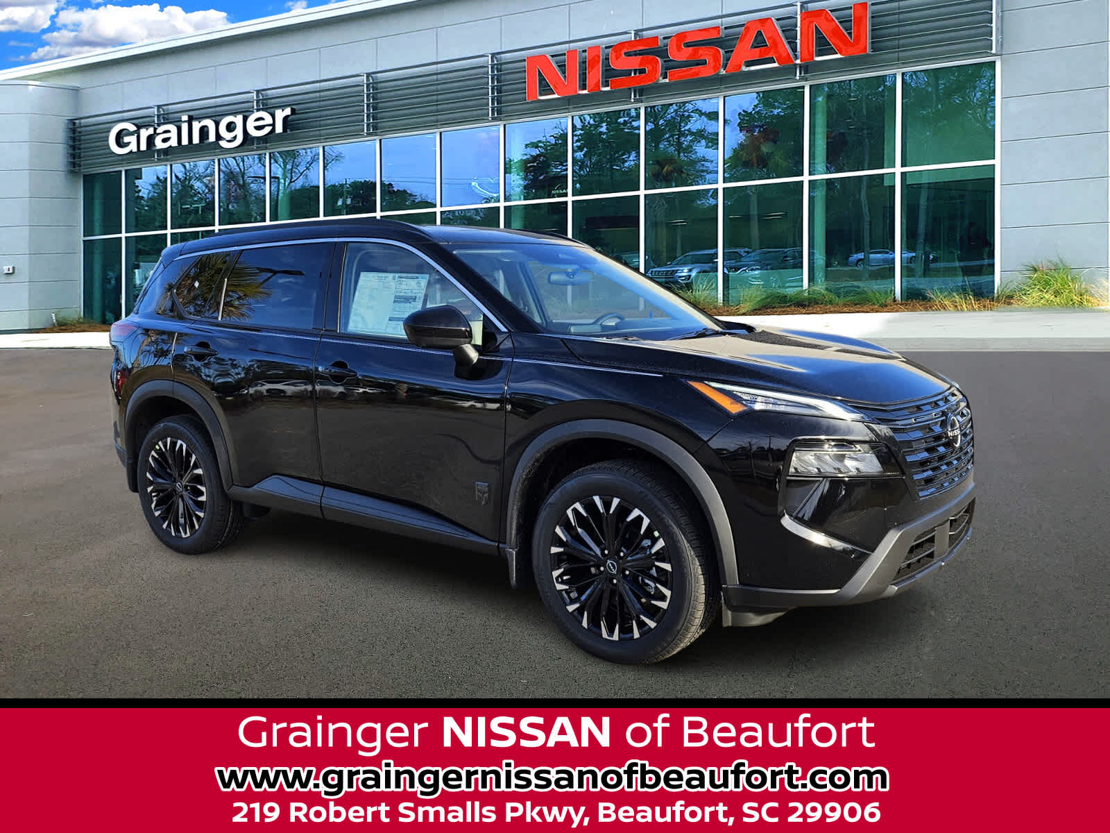 2026 Nissan Rogue Dark Armor