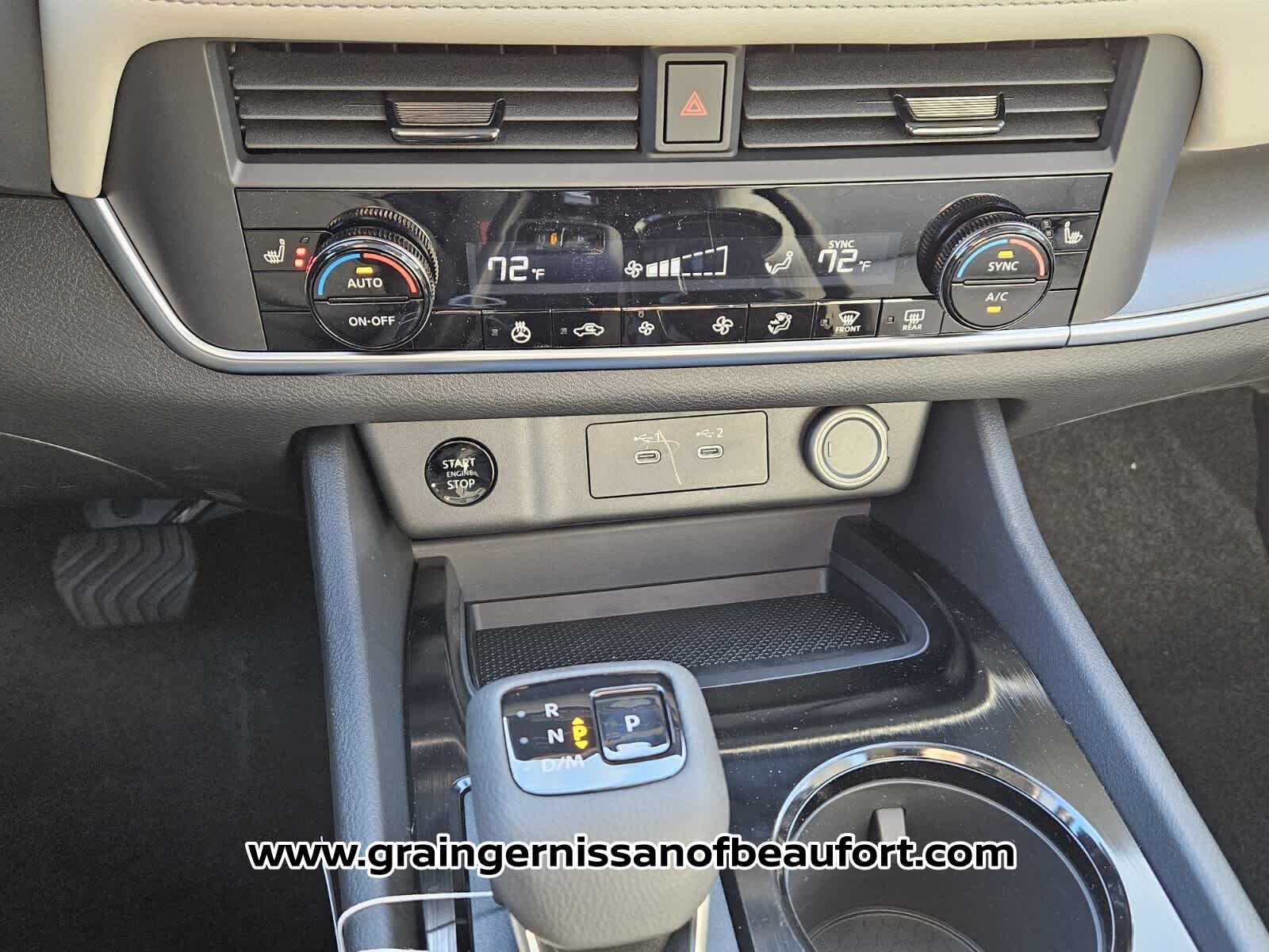 2026 Nissan Rogue Dark Armor