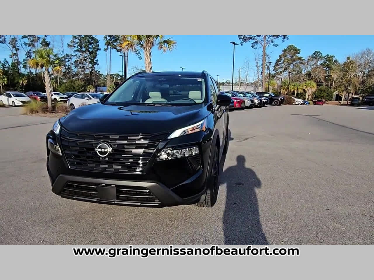 2026 Nissan Rogue Dark Armor