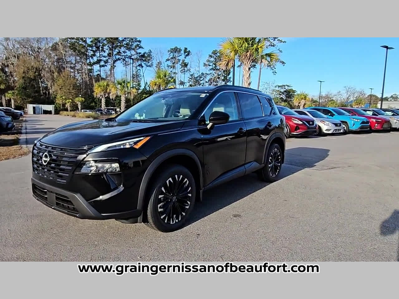 2026 Nissan Rogue Dark Armor