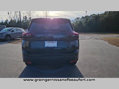 2026 Nissan Rogue Dark Armor