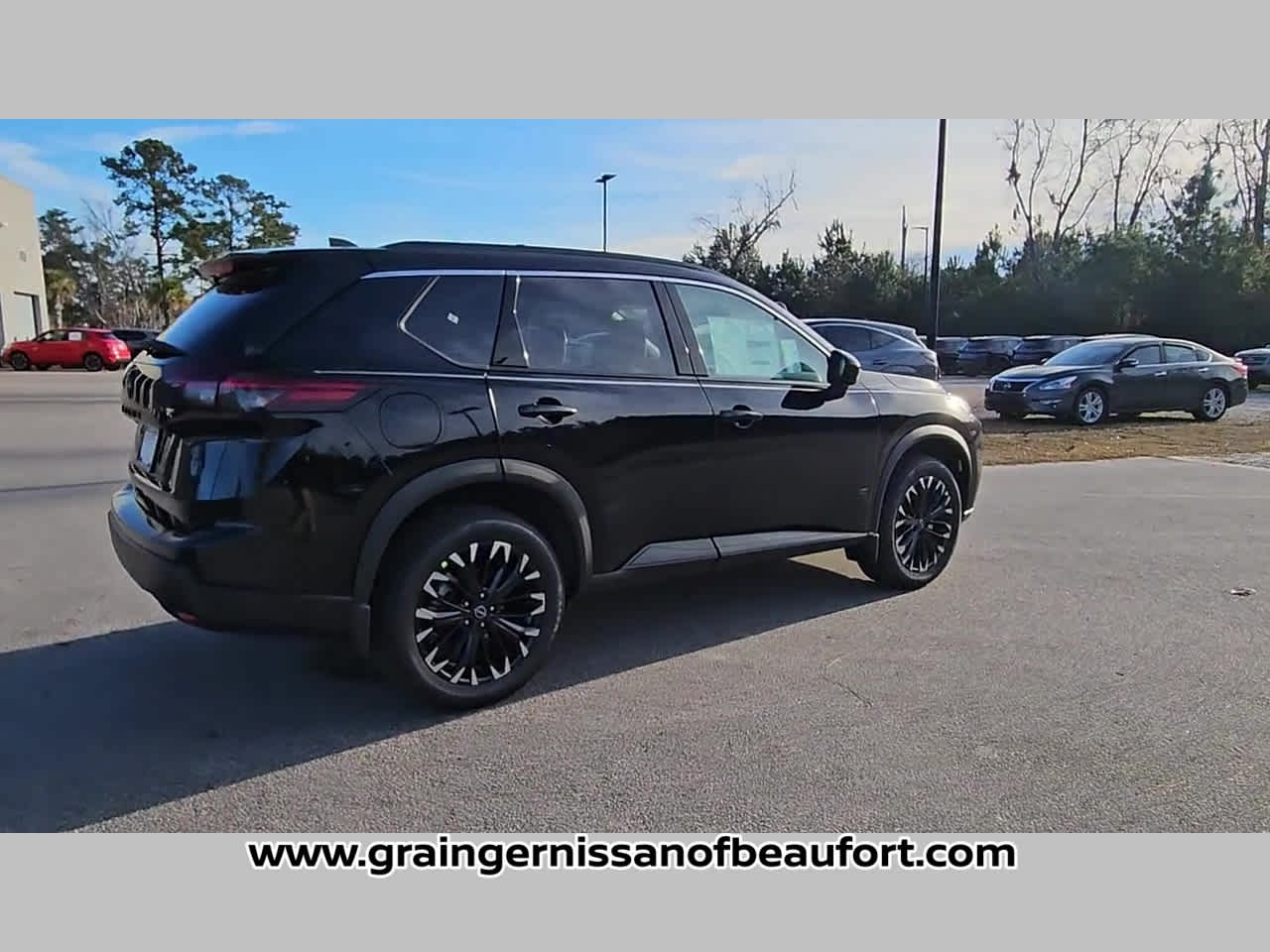 2026 Nissan Rogue Dark Armor