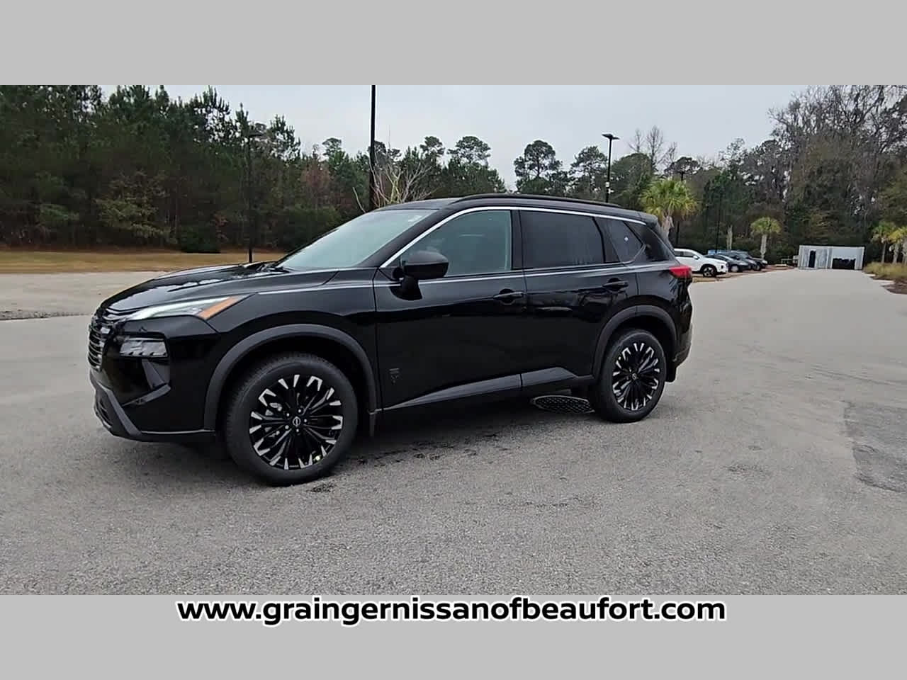 2026 Nissan Rogue Dark Armor