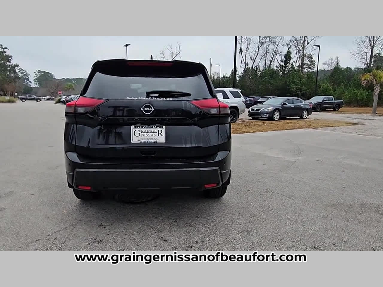 2026 Nissan Rogue Dark Armor