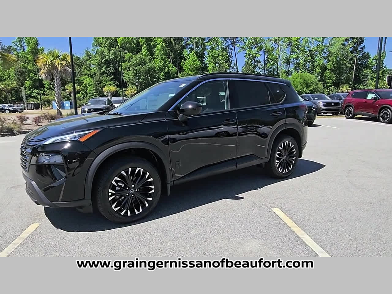 2026 Nissan Rogue Dark Armor