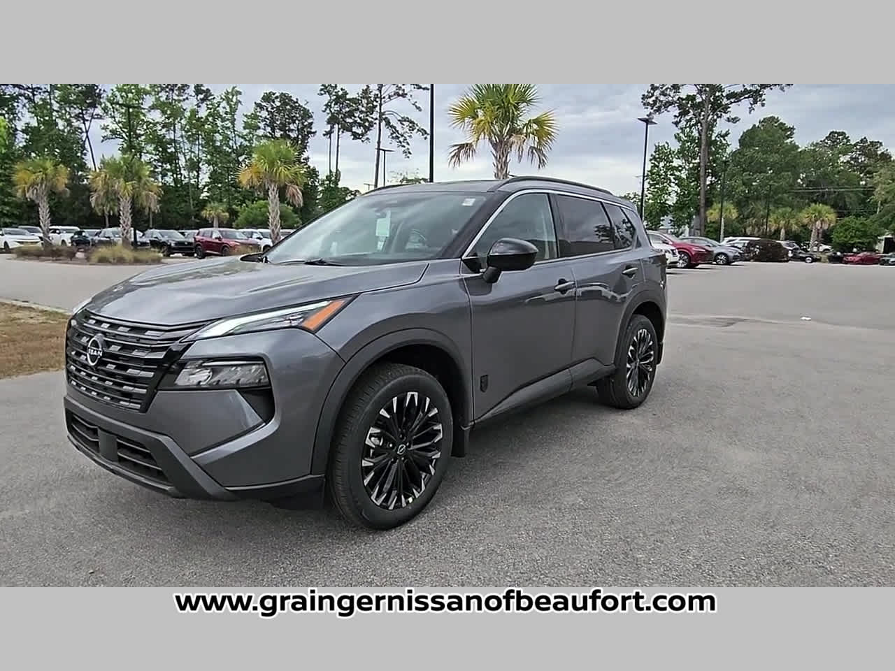 2026 Nissan Rogue Dark Armor