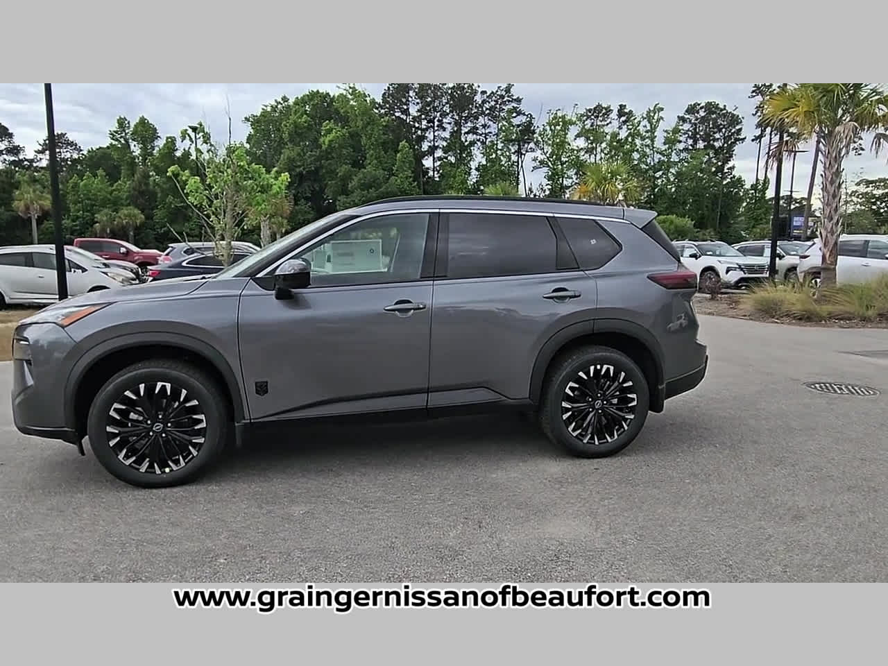 2026 Nissan Rogue Dark Armor