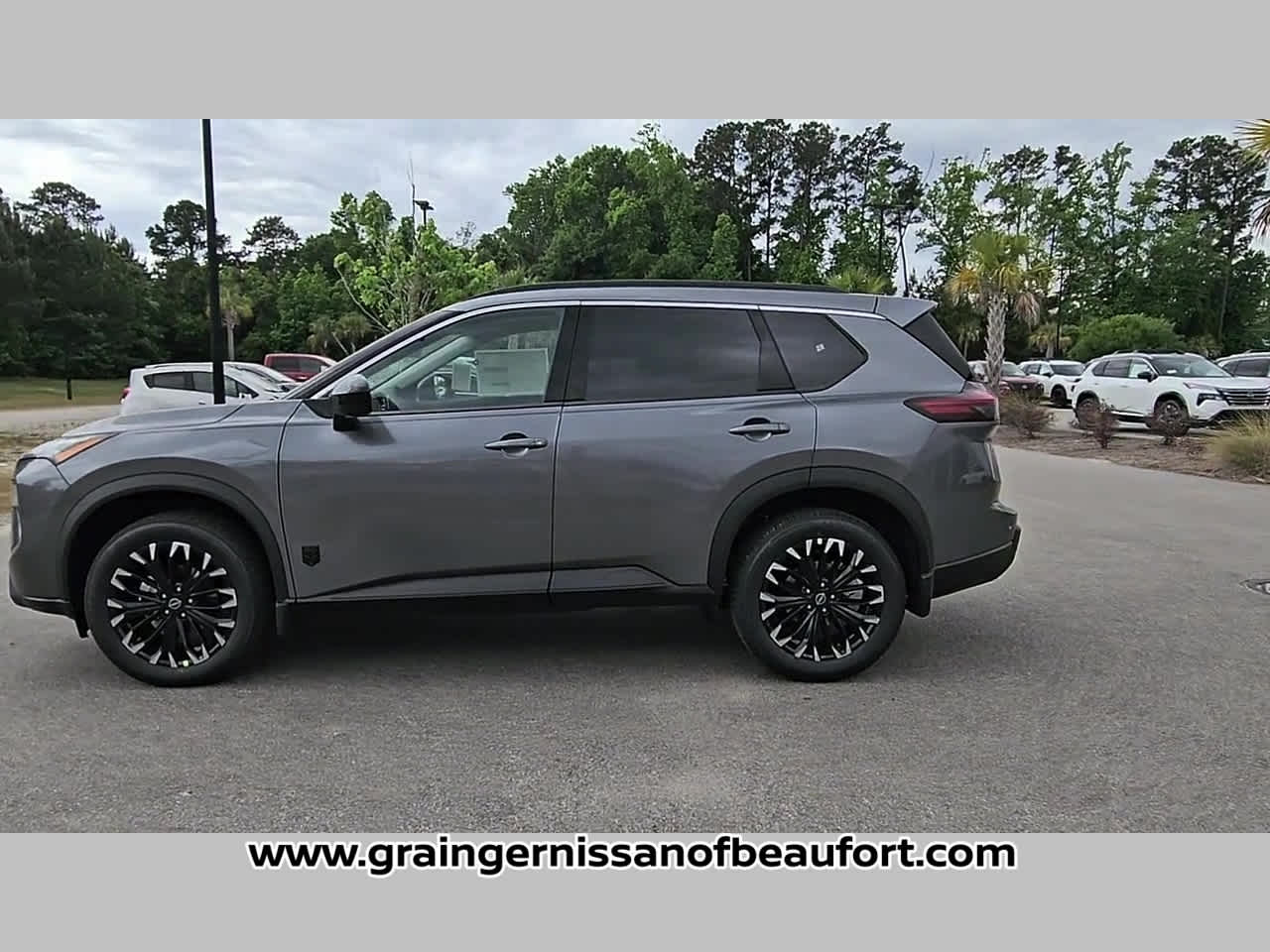 2026 Nissan Rogue Dark Armor