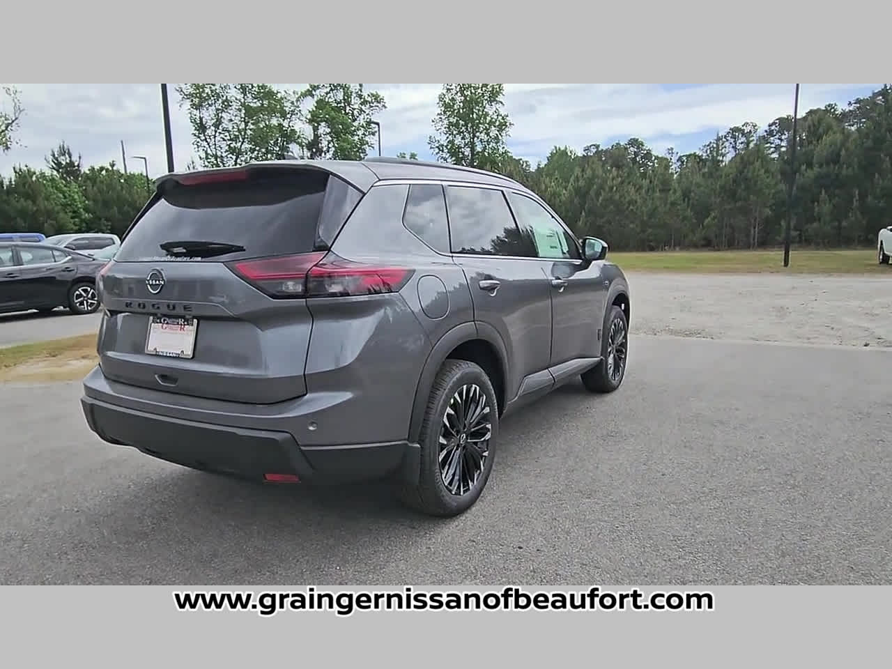 2026 Nissan Rogue Dark Armor
