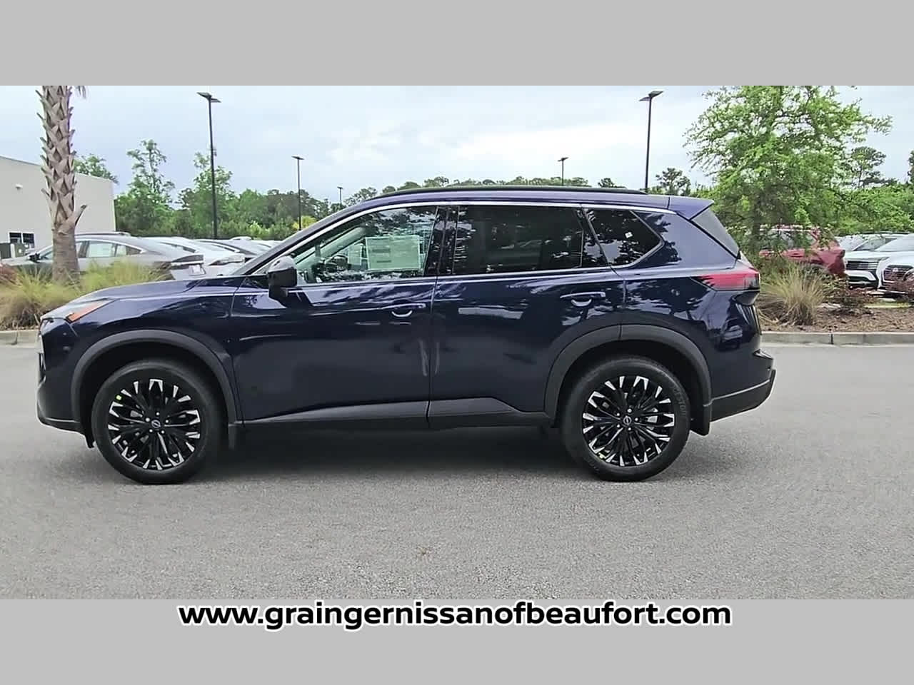 2026 Nissan Rogue Dark Armor