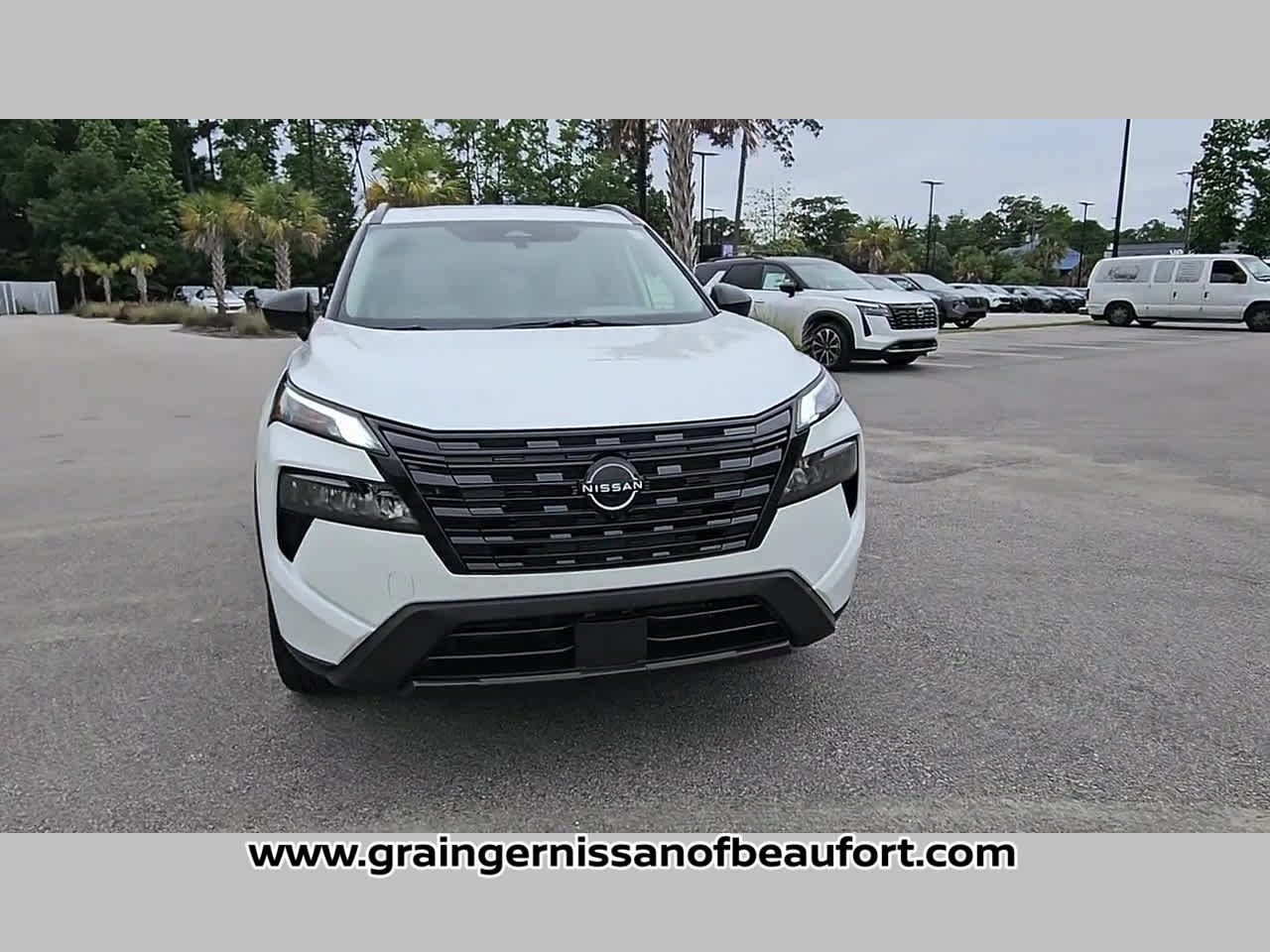 2026 Nissan Rogue Dark Armor