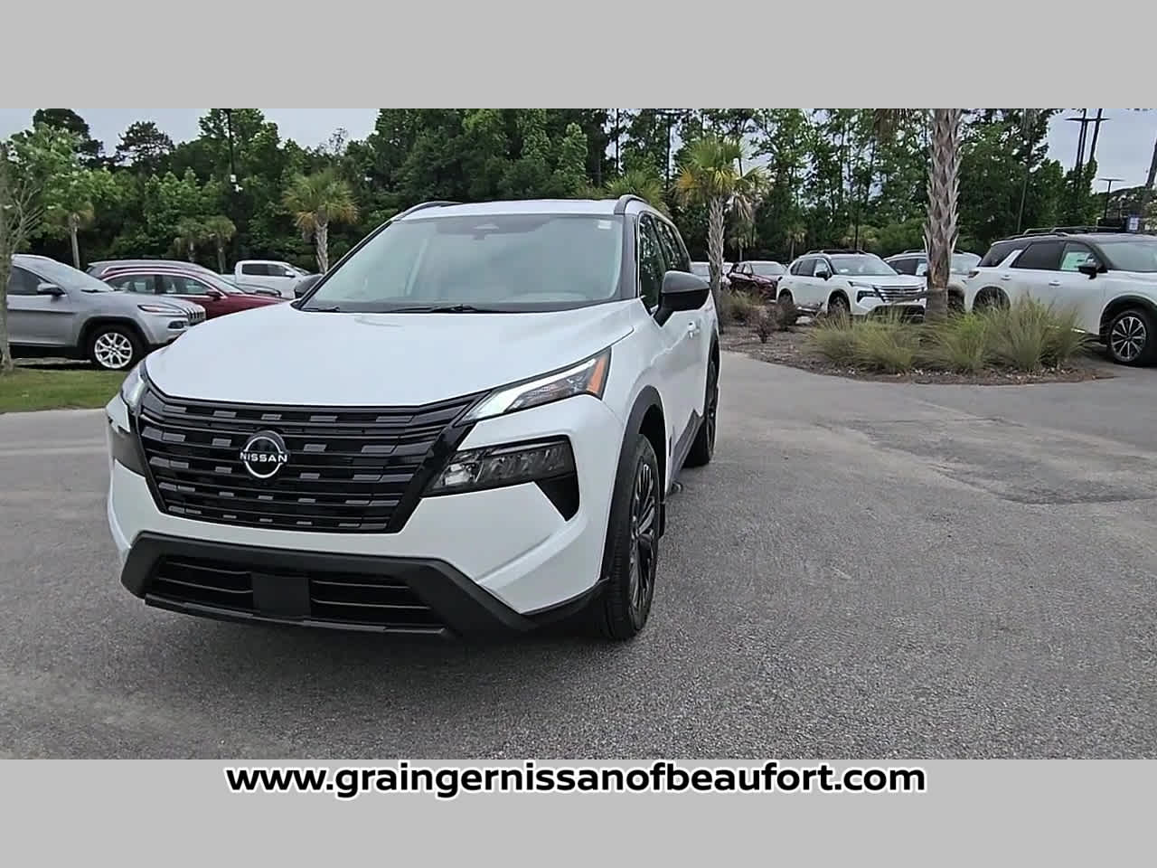 2026 Nissan Rogue Dark Armor