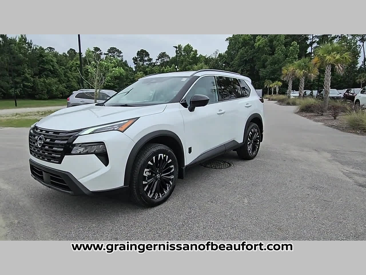 2026 Nissan Rogue Dark Armor