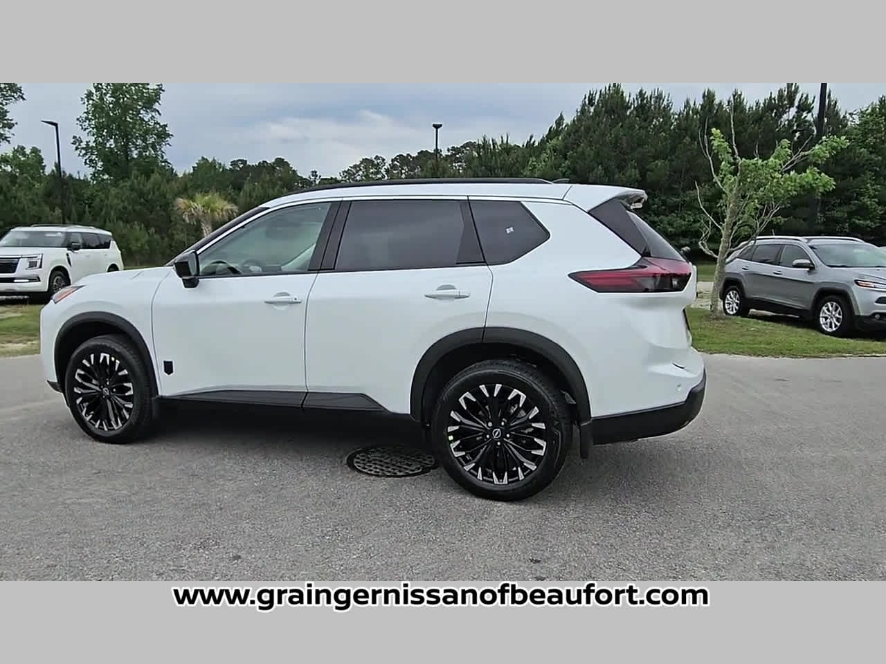 2026 Nissan Rogue Dark Armor